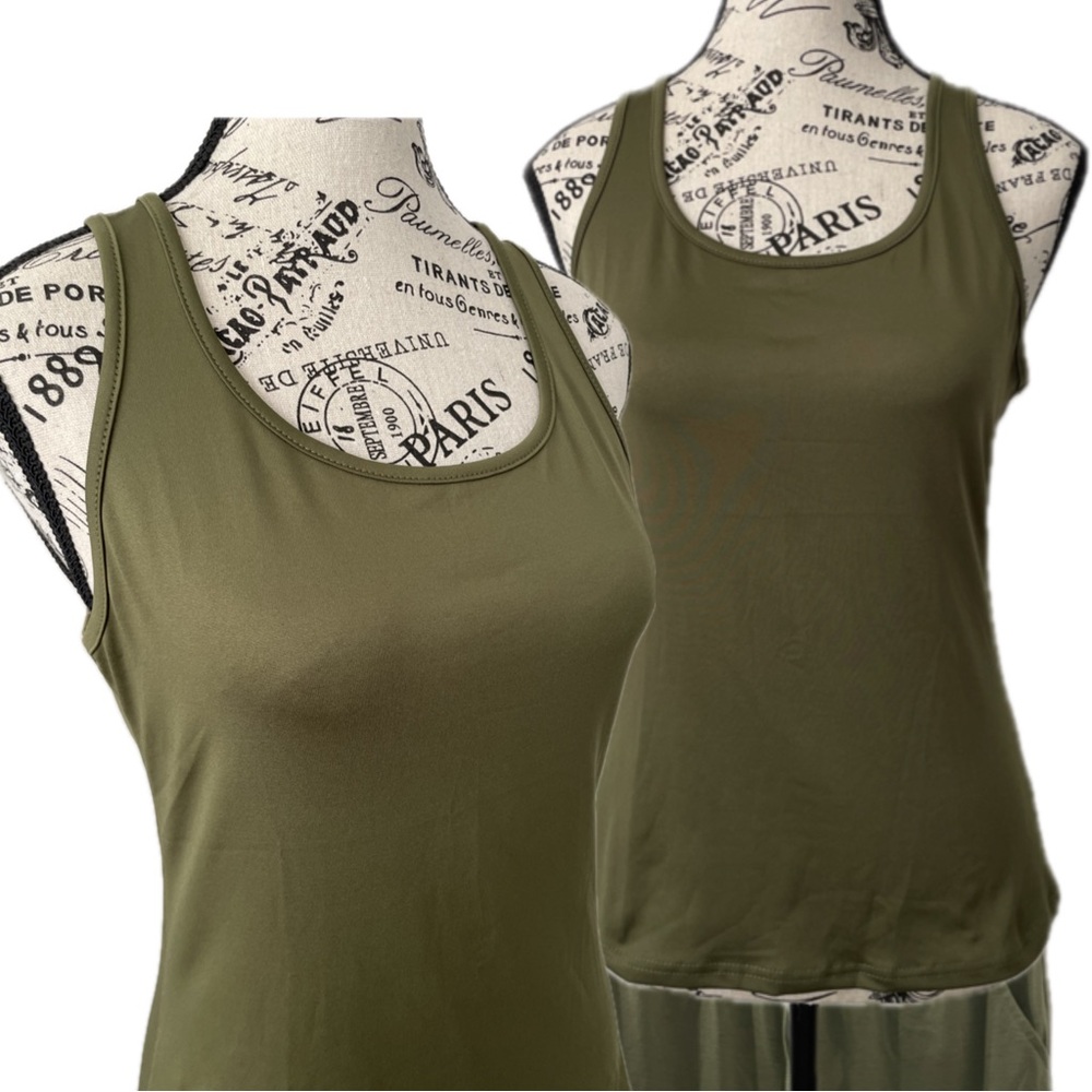 NWT Olive Green M 2-Piece Set Tank Top & Jogger